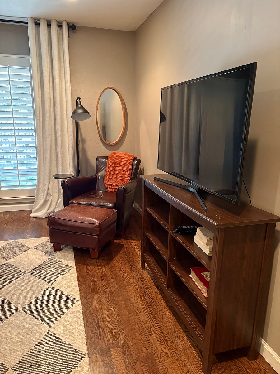 Furnished Finder property 1045454_1 photo 17