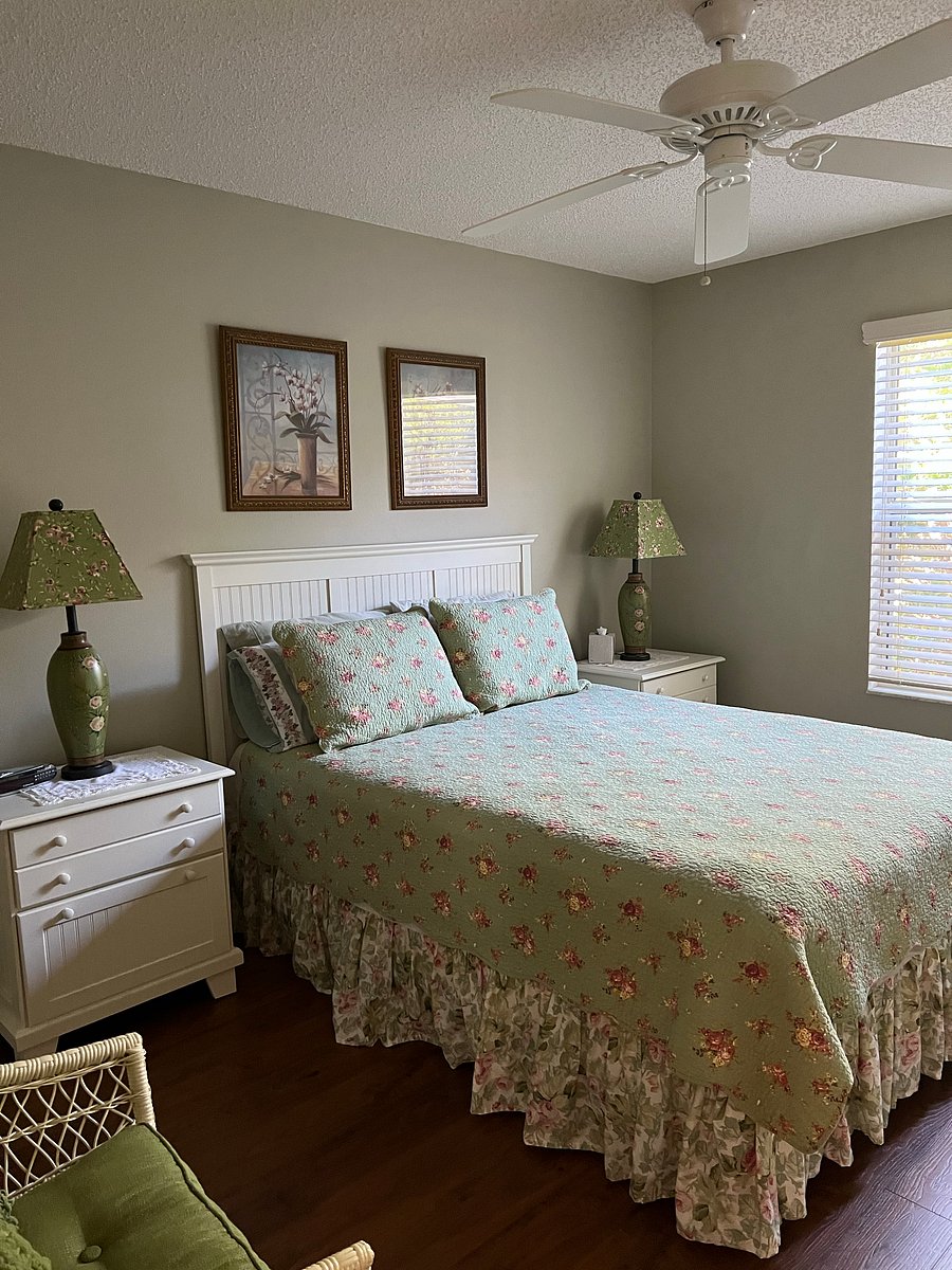 Furnished Finder property 1045458_1 photo 11