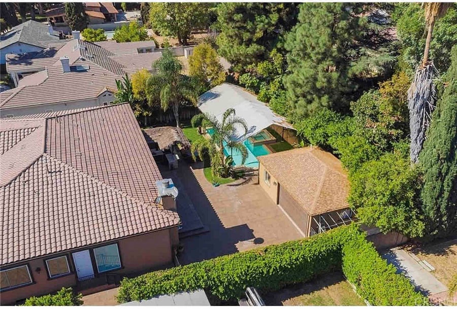 Furnished Finder property 1045468_1 photo 1