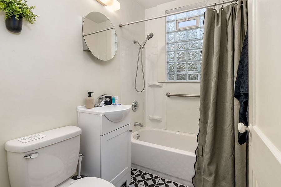 Furnished Finder property 1045479_1 photo 3