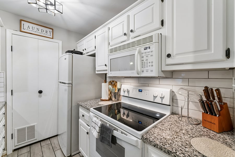 Furnished Finder property 1045521_1 photo 10