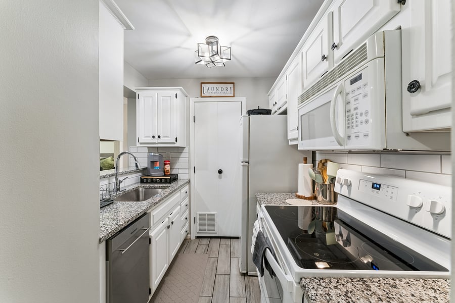 Furnished Finder property 1045521_1 photo 13