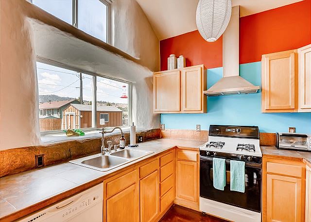 Furnished Finder property 1045528_1 photo 5