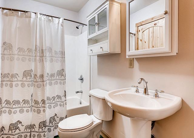 Furnished Finder property 1045528_1 photo 9