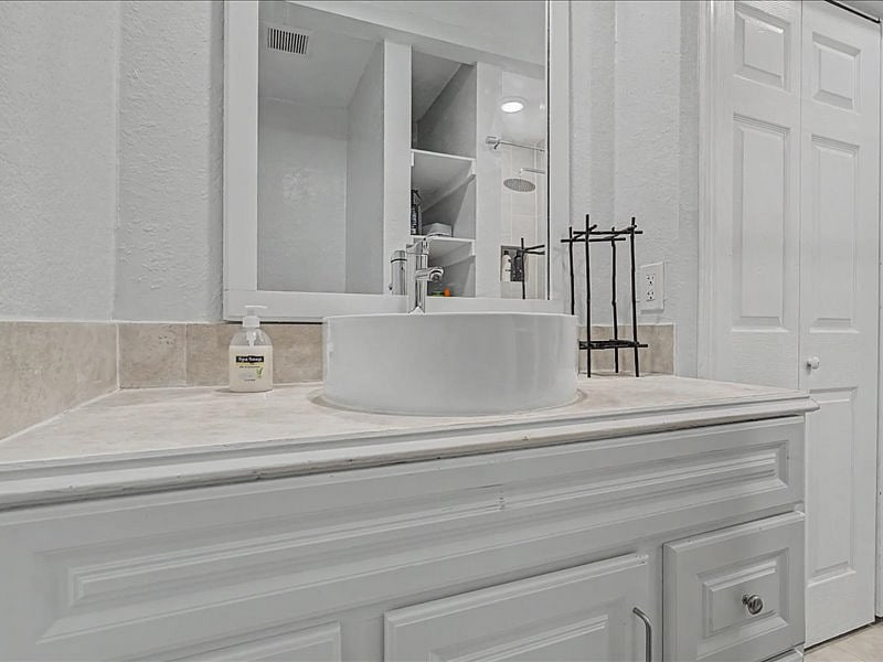 Furnished Finder property 1045532_1 photo 17