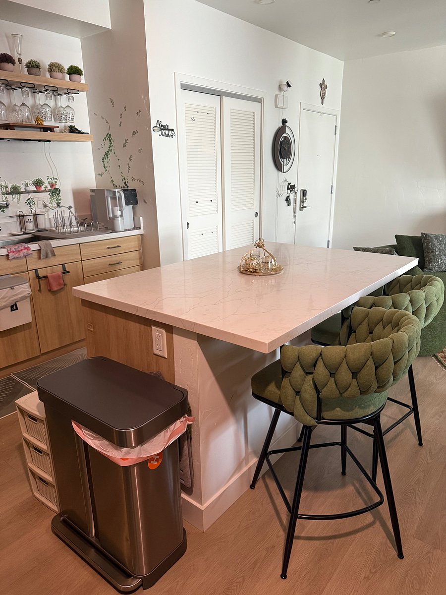 Furnished Finder property 1045541_1 photo 15