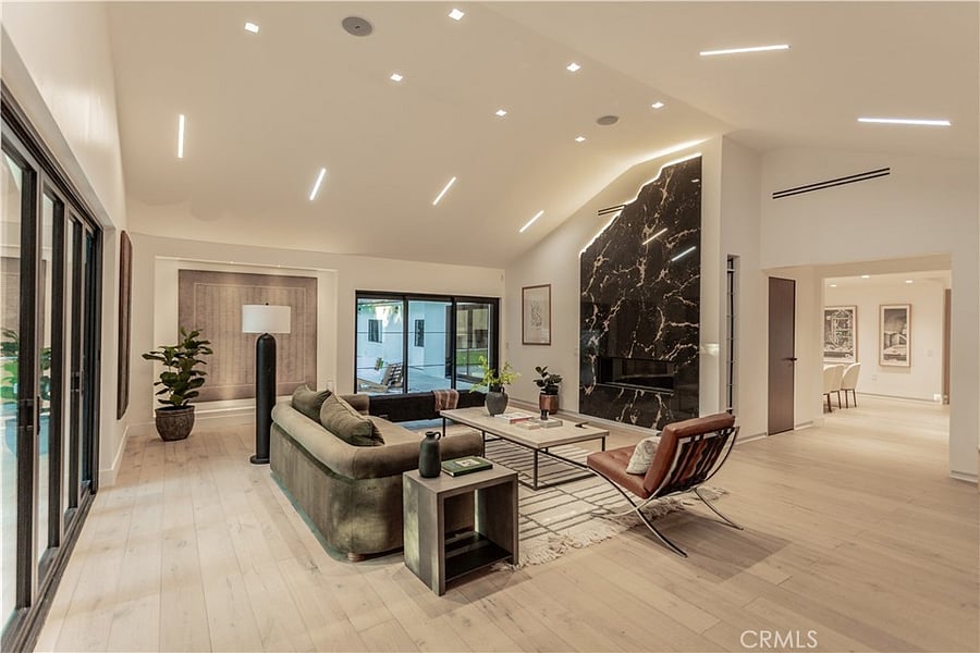 Furnished Finder property 1045547_1 photo 12