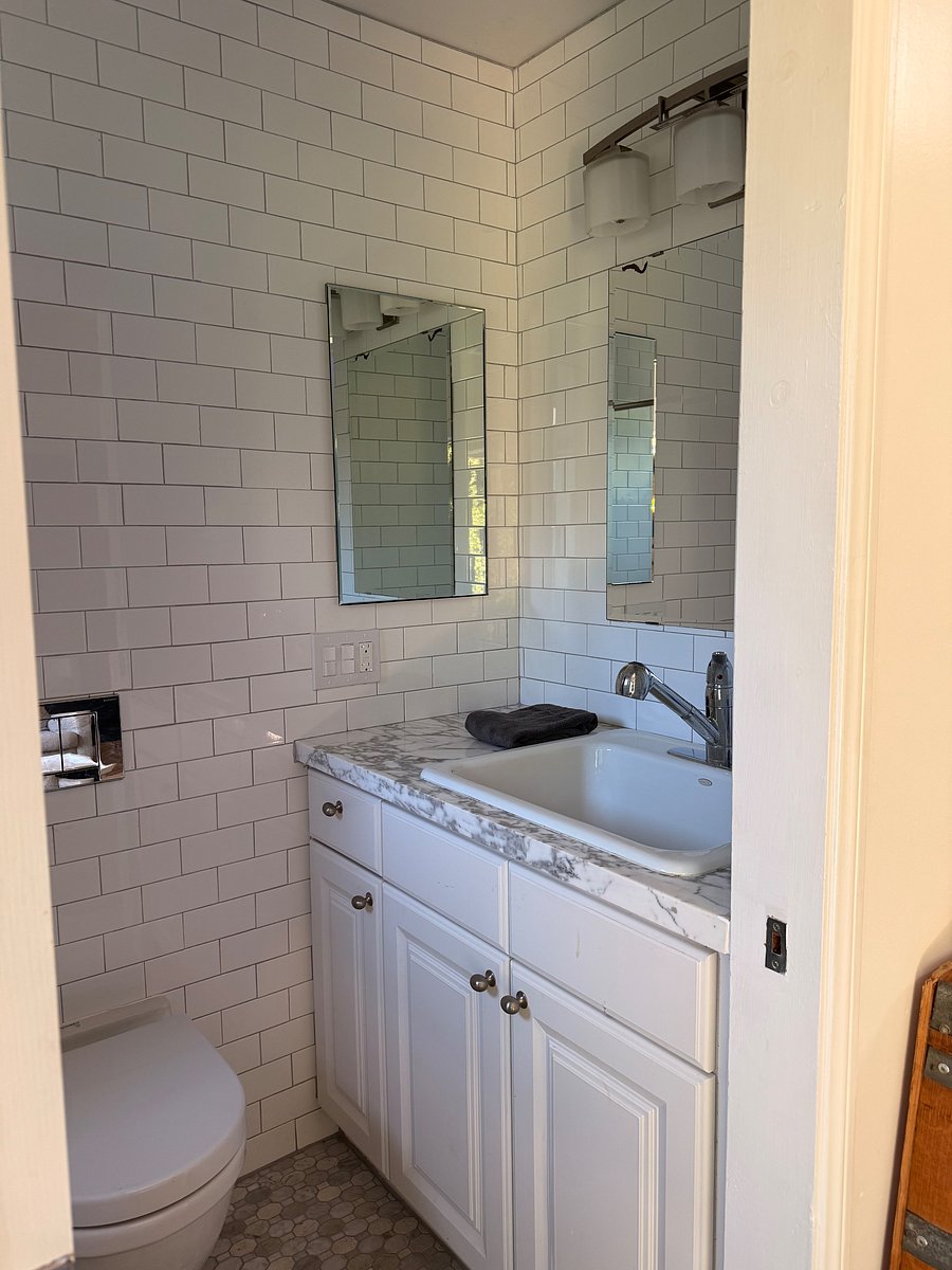 Furnished Finder property 1045557_1 photo 5