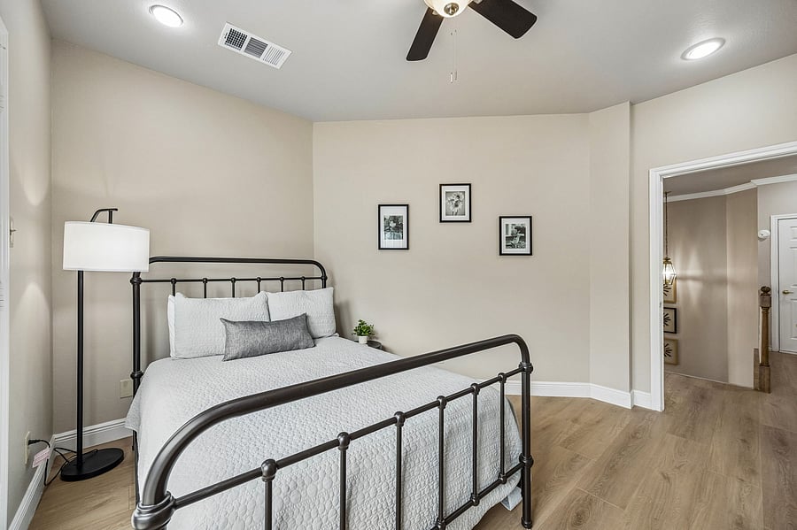 Furnished Finder property 1045562_1 photo 25
