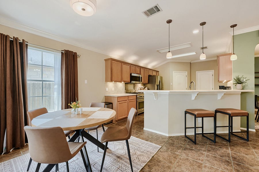 Furnished Finder property 1045568_1 photo 15