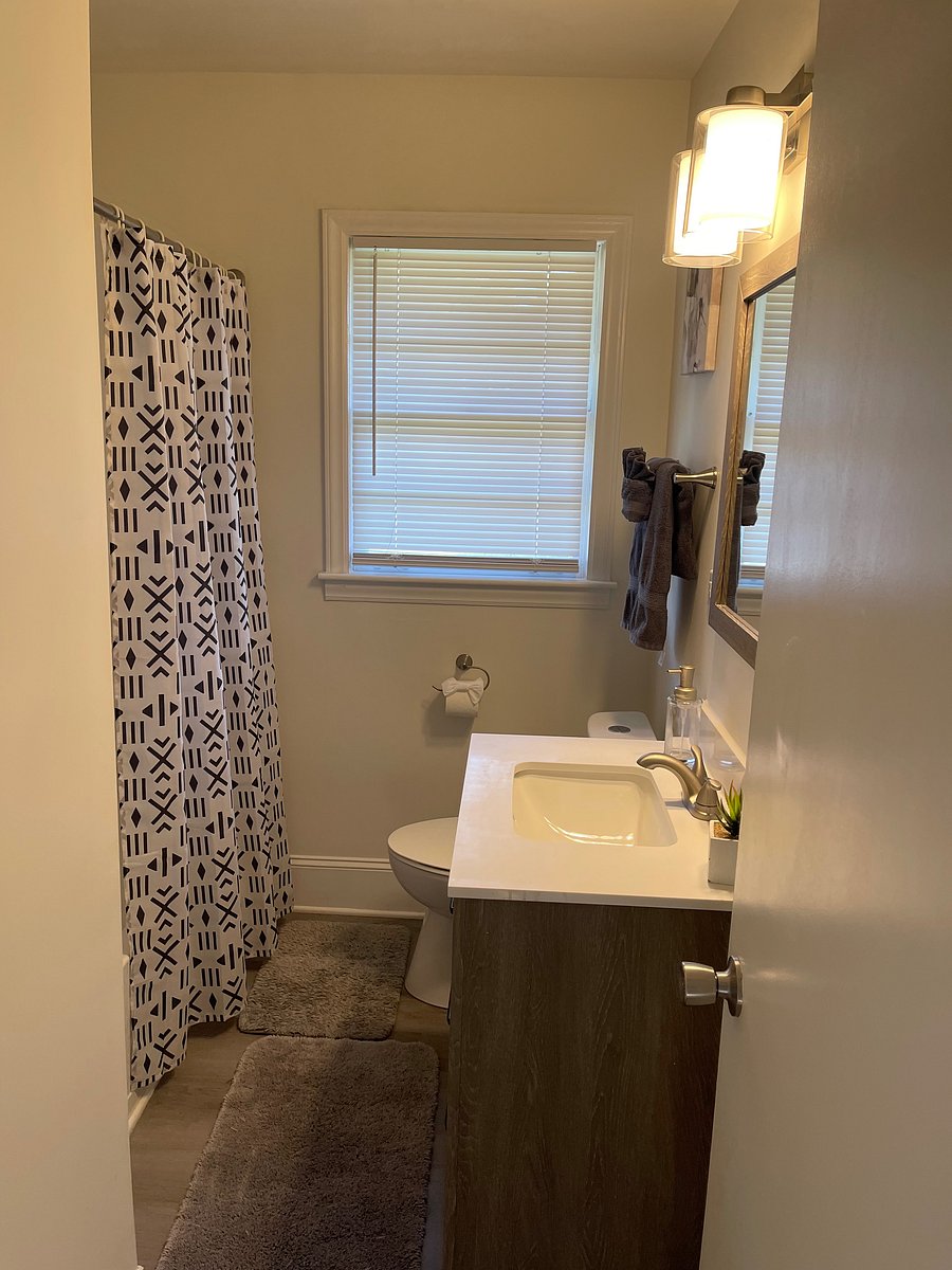 Furnished Finder property 1045574_1 photo 3