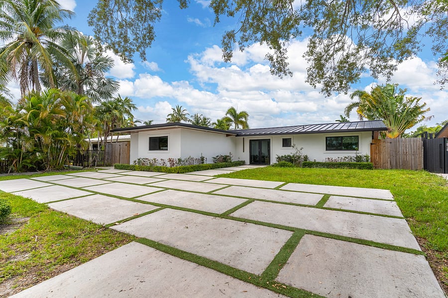 Furnished Finder property 1045586_1 photo 3
