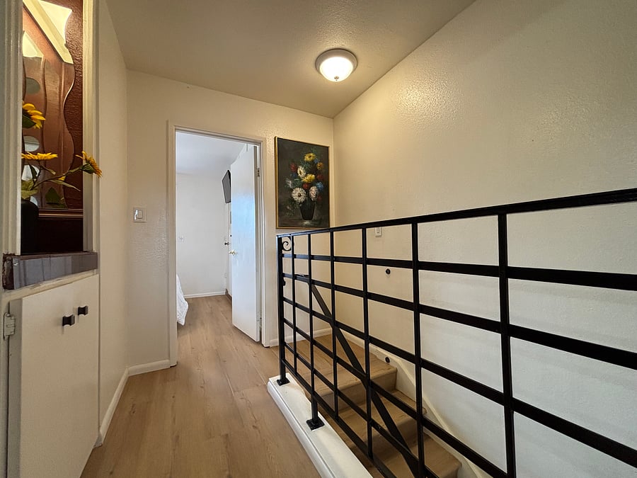 Furnished Finder property 1045587_1 photo 12