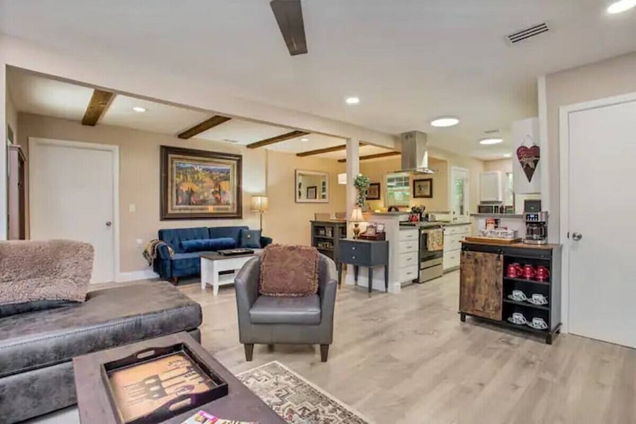Furnished Finder property 1045610_1 photo 3