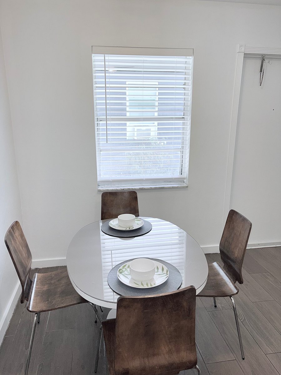 Furnished Finder property 1045620_1 photo 3