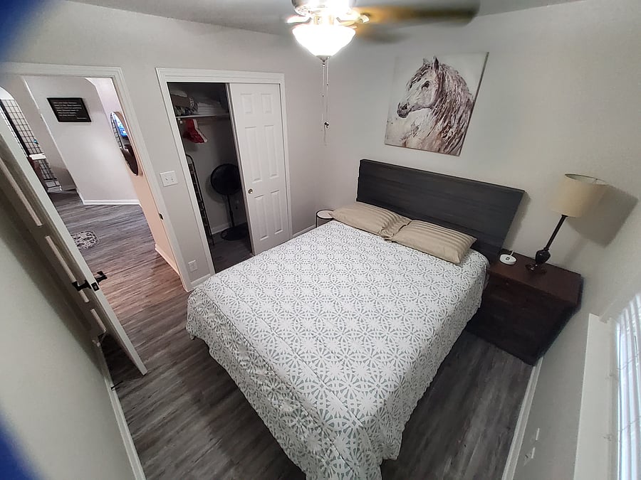 Furnished Finder property 1045623_1 photo 12