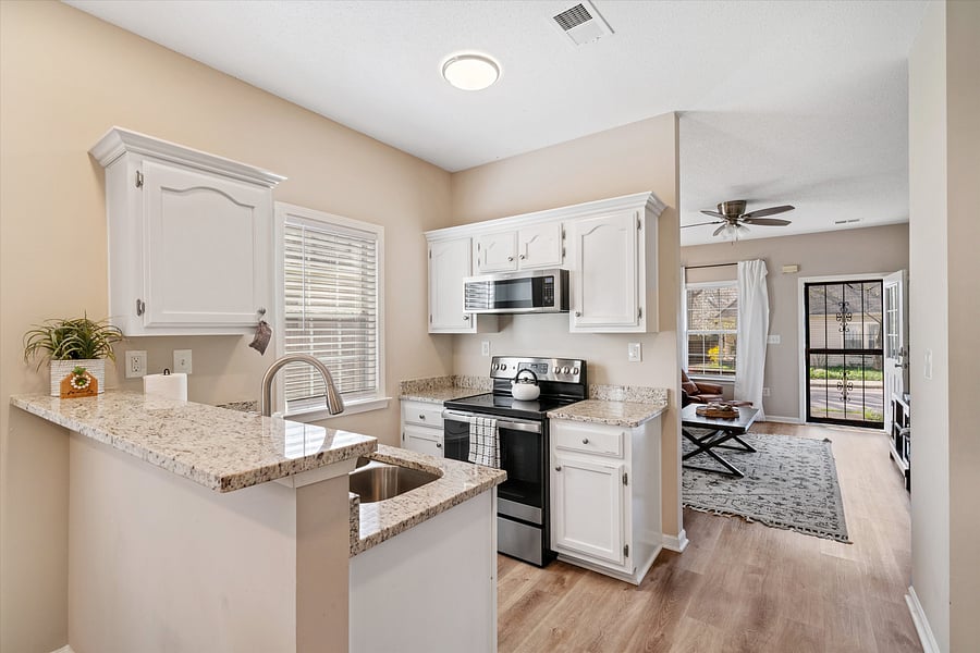 Furnished Finder property 1045627_1 photo 3