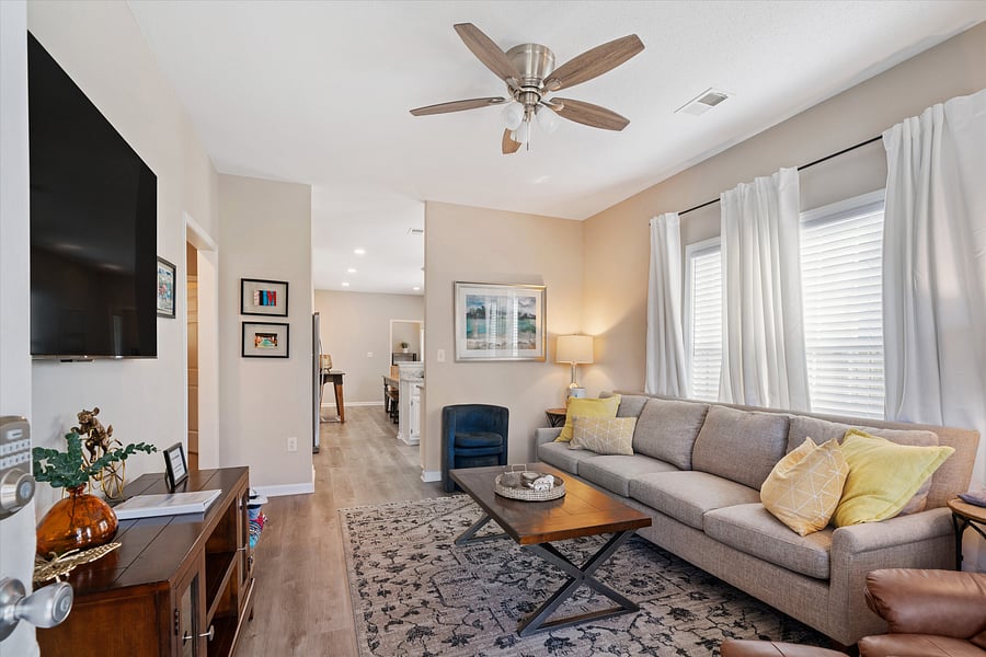 Furnished Finder property 1045627_1 photo 4