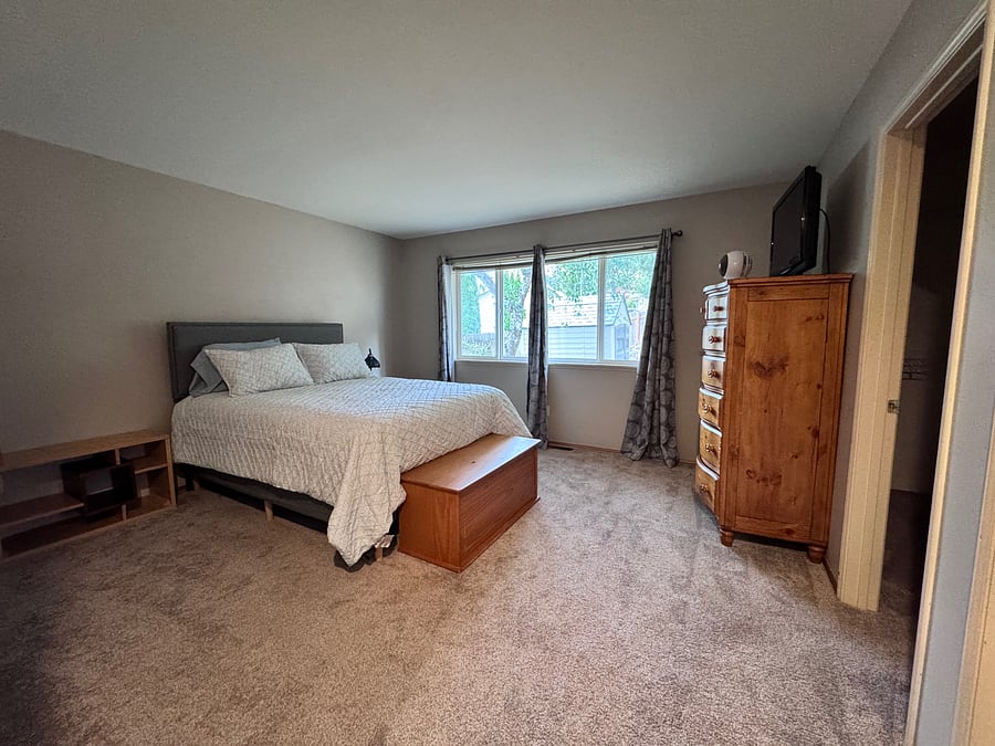 Furnished Finder property 1045638_1 photo 3