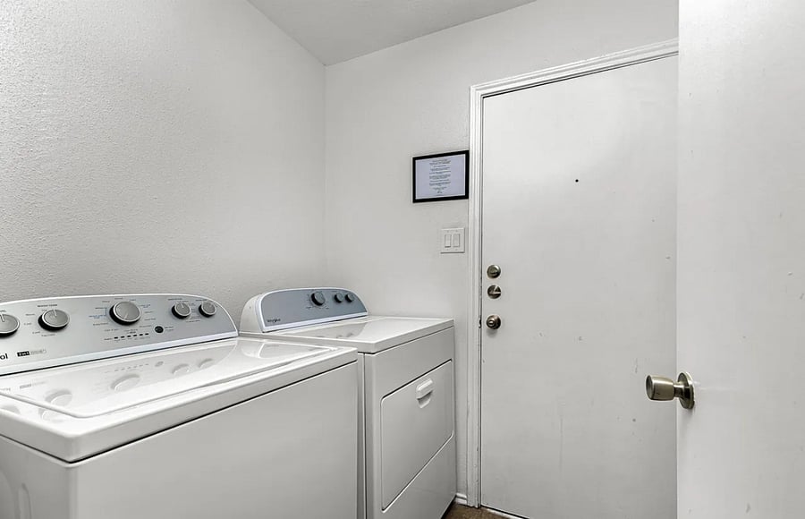 Furnished Finder property 1045647_1 photo 19