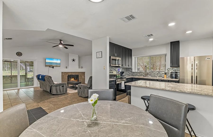 Furnished Finder property 1045647_1 photo 7