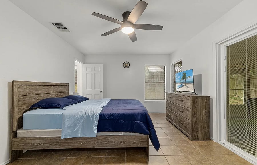 Furnished Finder property 1045647_1 photo 11