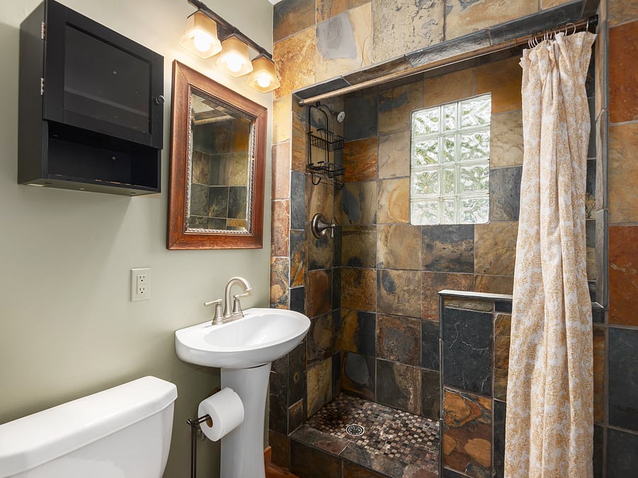 Furnished Finder property 1045658_1 photo 9