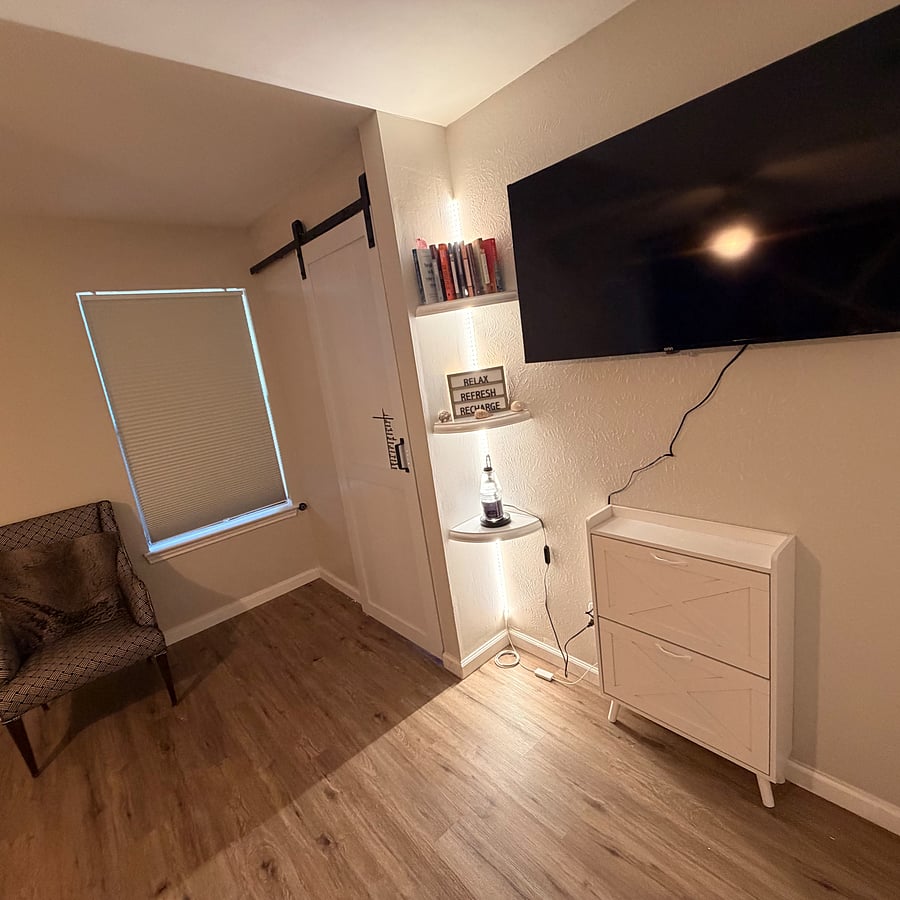 Furnished Finder property 1045661_1 photo 2