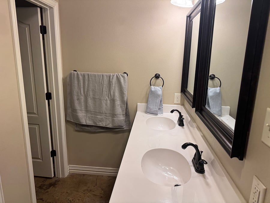 Furnished Finder property 1045662_1 photo 2