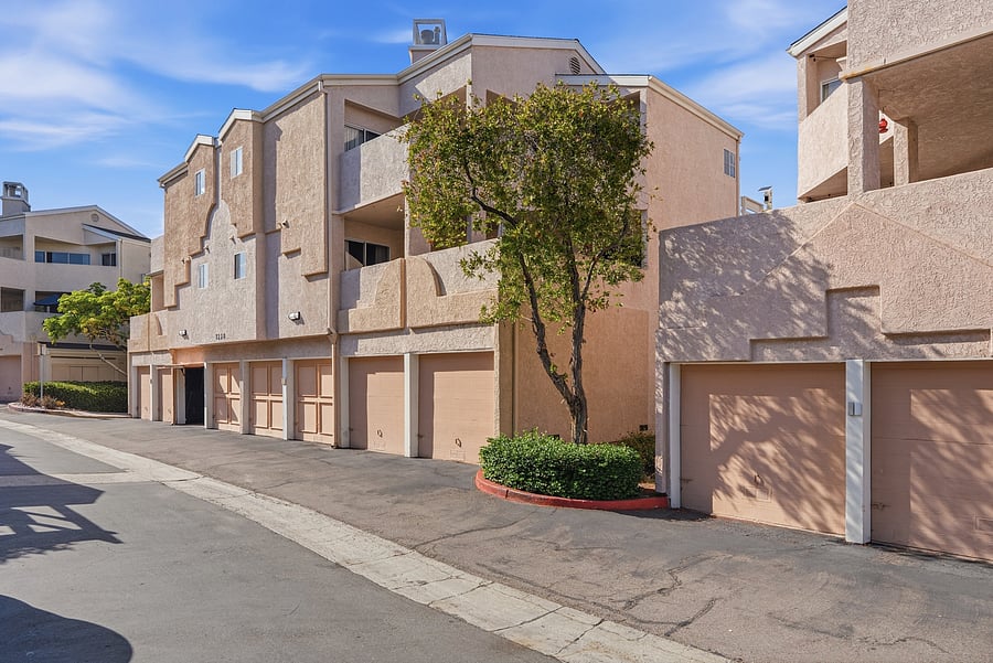 Furnished Finder property 1045671_1 photo 25