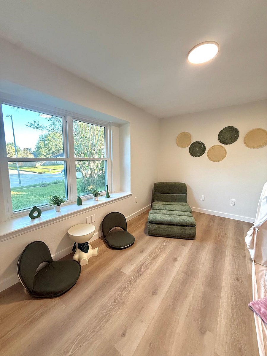 Furnished Finder property 1045675_1 photo 22