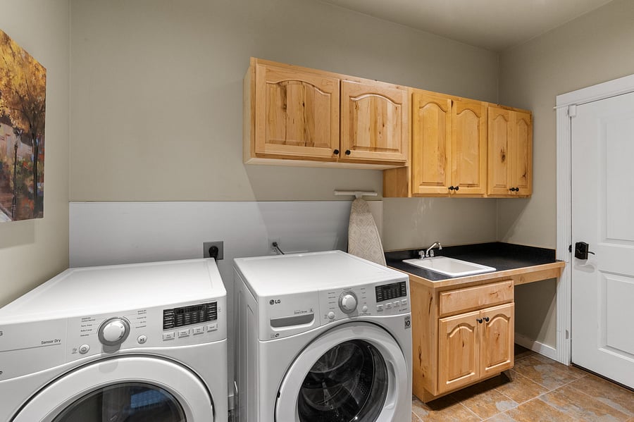 Furnished Finder property 1045690_1 photo 57