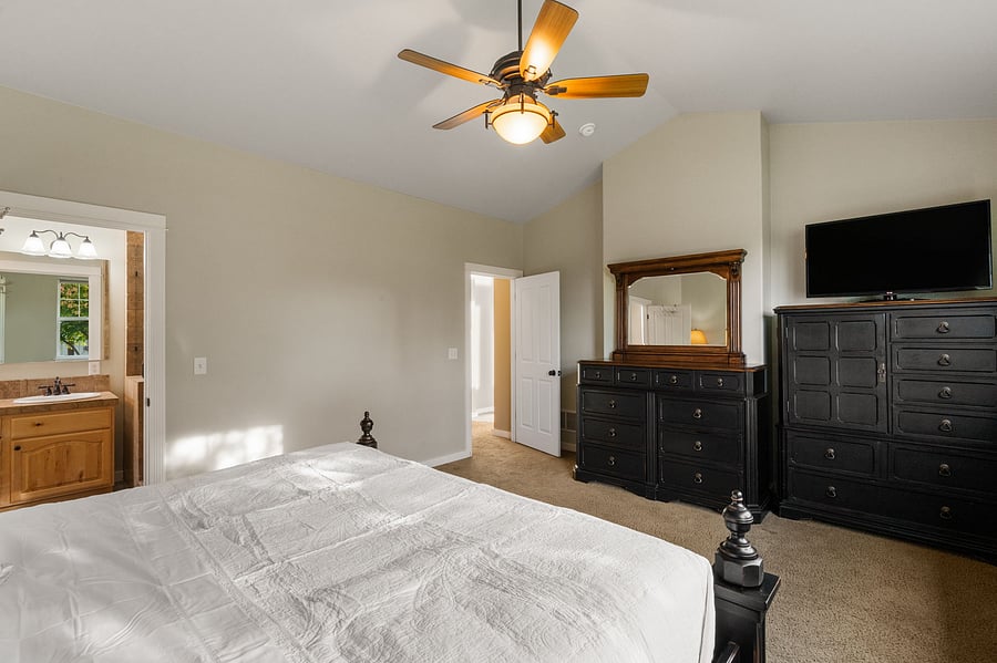 Furnished Finder property 1045690_1 photo 70