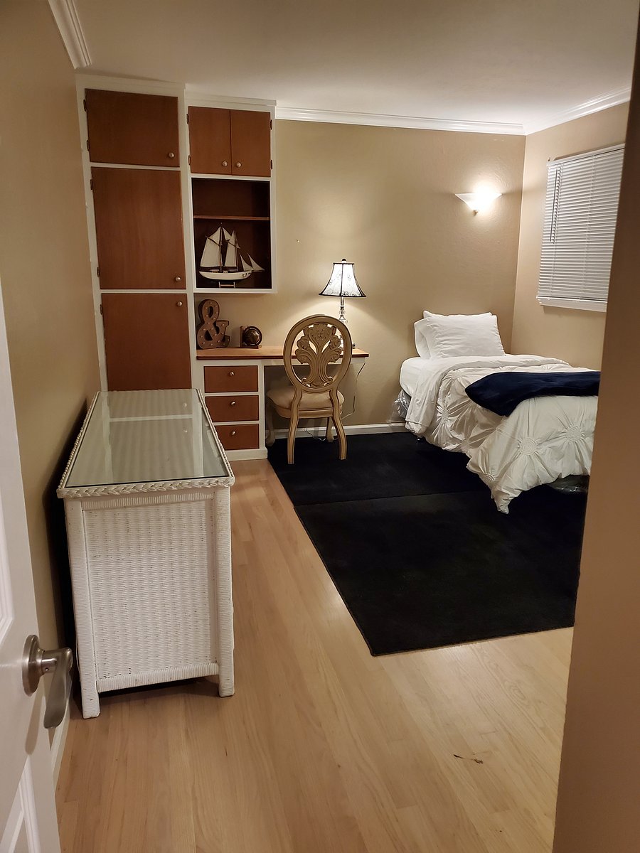 Furnished Finder property 1045692_1 photo 3