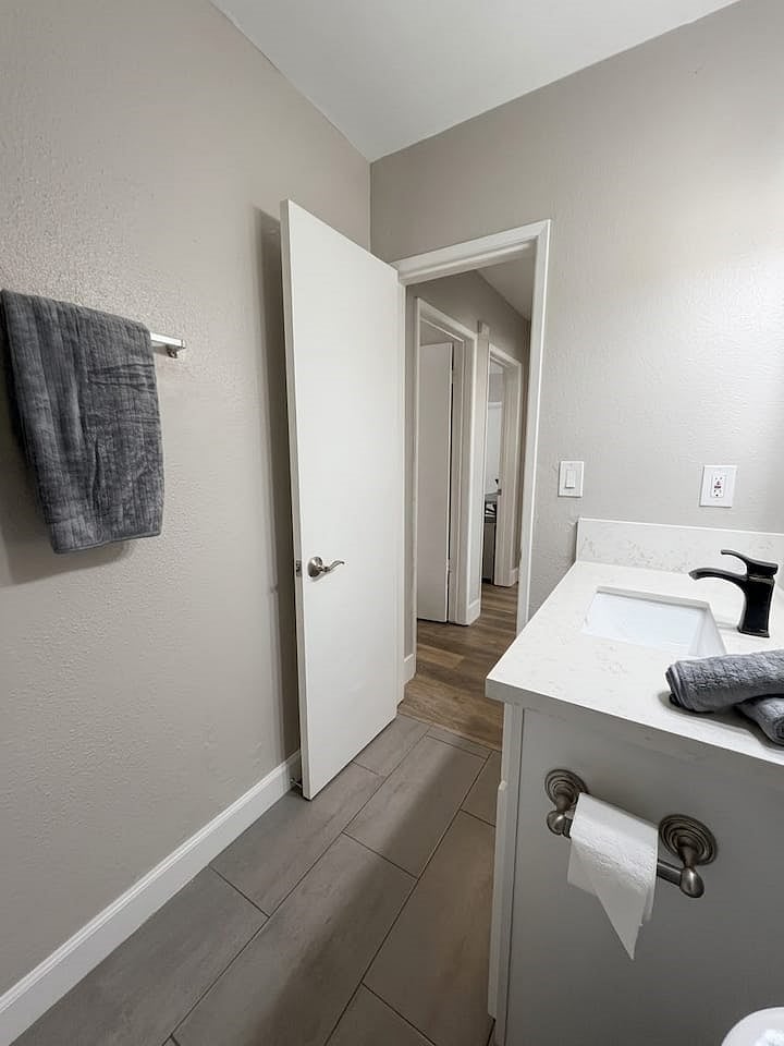 Furnished Finder property 1045705_2 photo 14