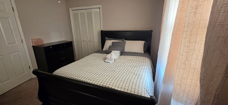 Furnished Finder property 1045738_1 photo 10