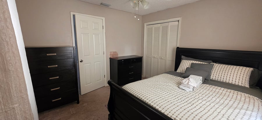 Furnished Finder property 1045738_1 photo 9