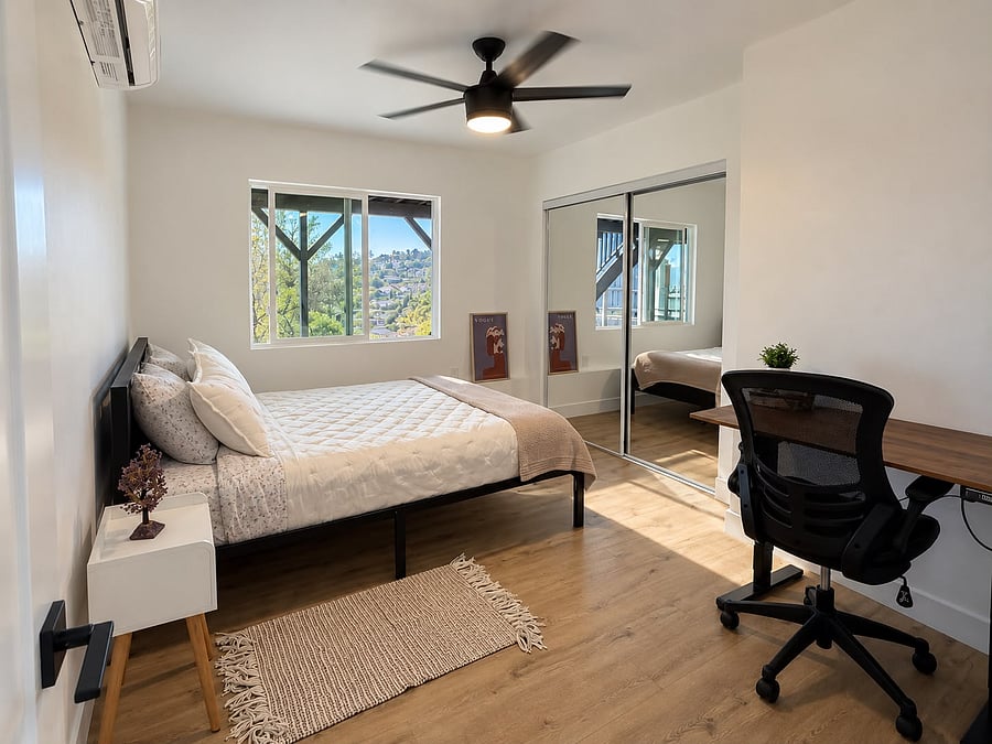 Furnished Finder property 1045739_1 photo 12