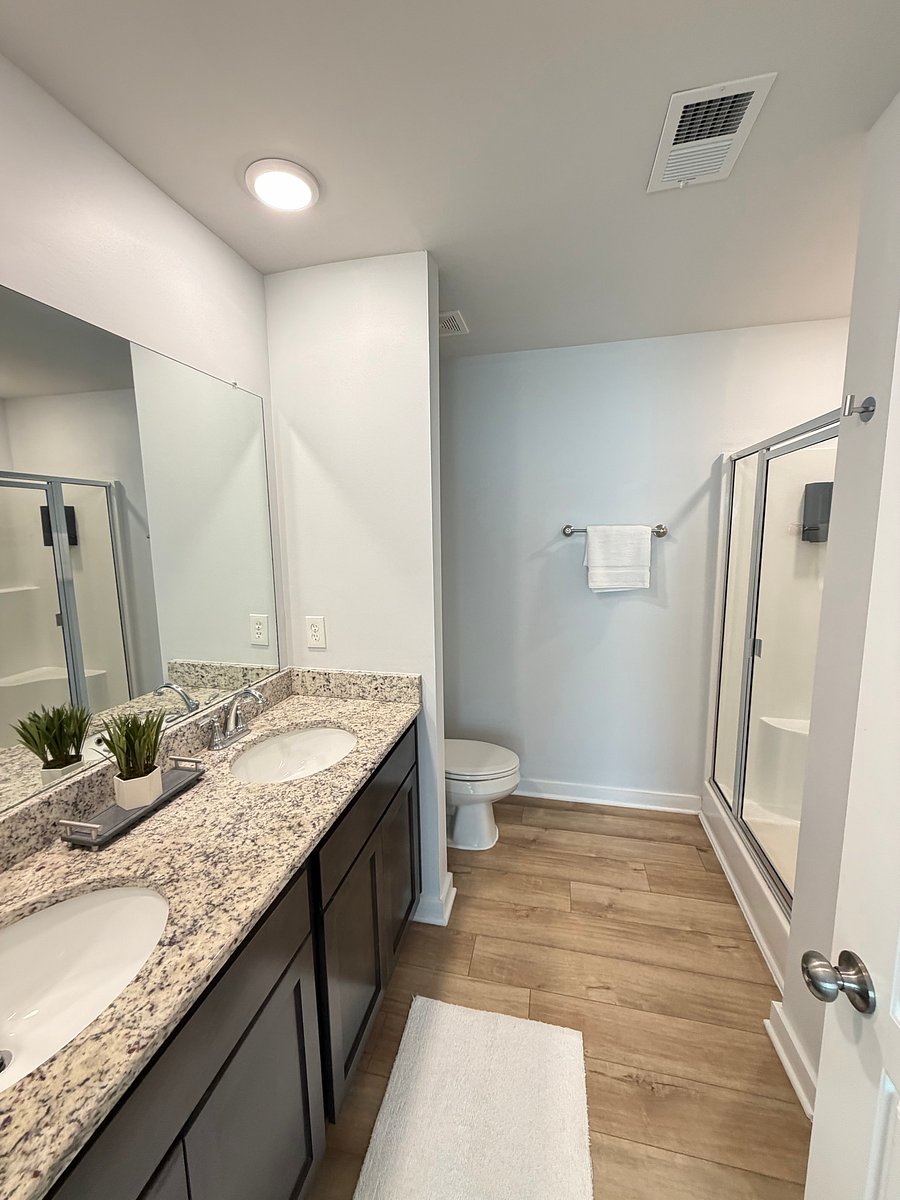 Furnished Finder property 1045742_1 photo 31