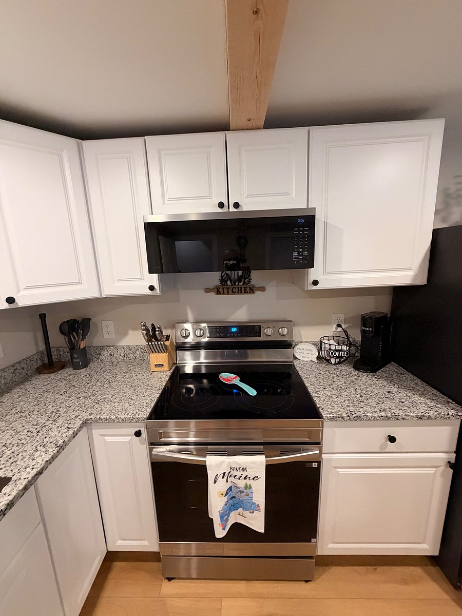 Furnished Finder property 1045749_2 photo 11