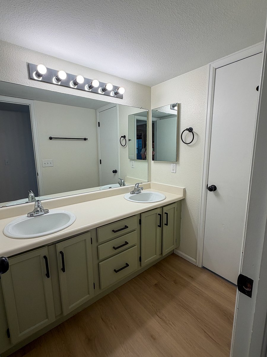Furnished Finder property 1045751_1 photo 6