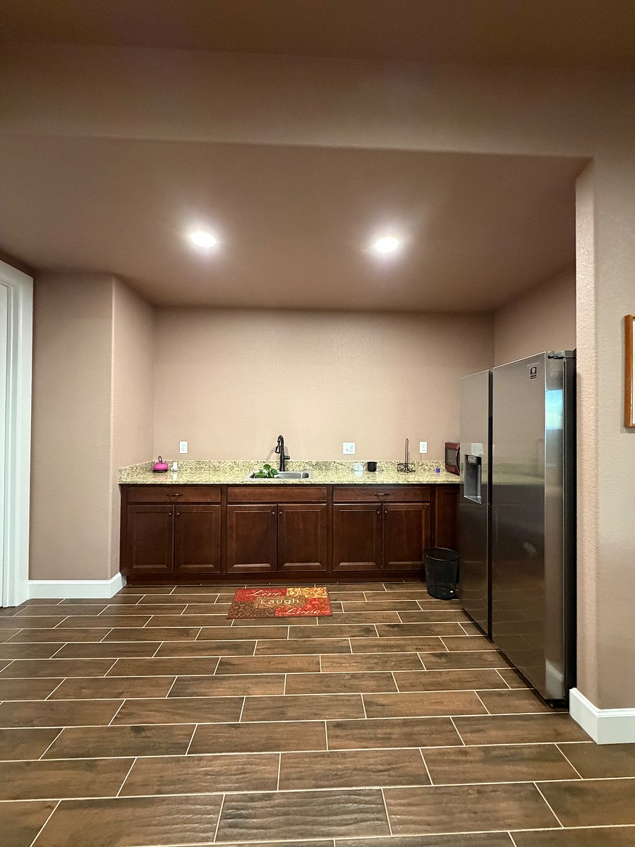 Furnished Finder property 1045767_1 photo 4