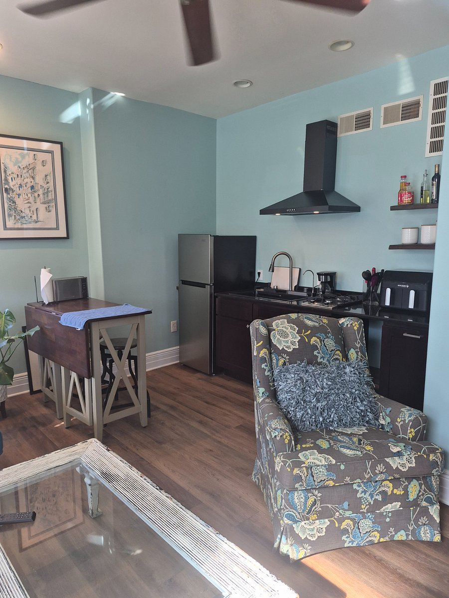 Furnished Finder property 1045779_1 photo 3