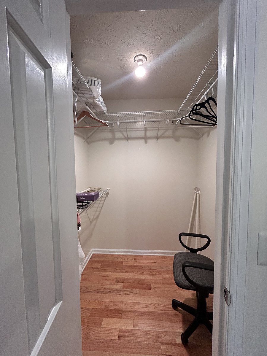 Furnished Finder property 1045784_1 photo 9