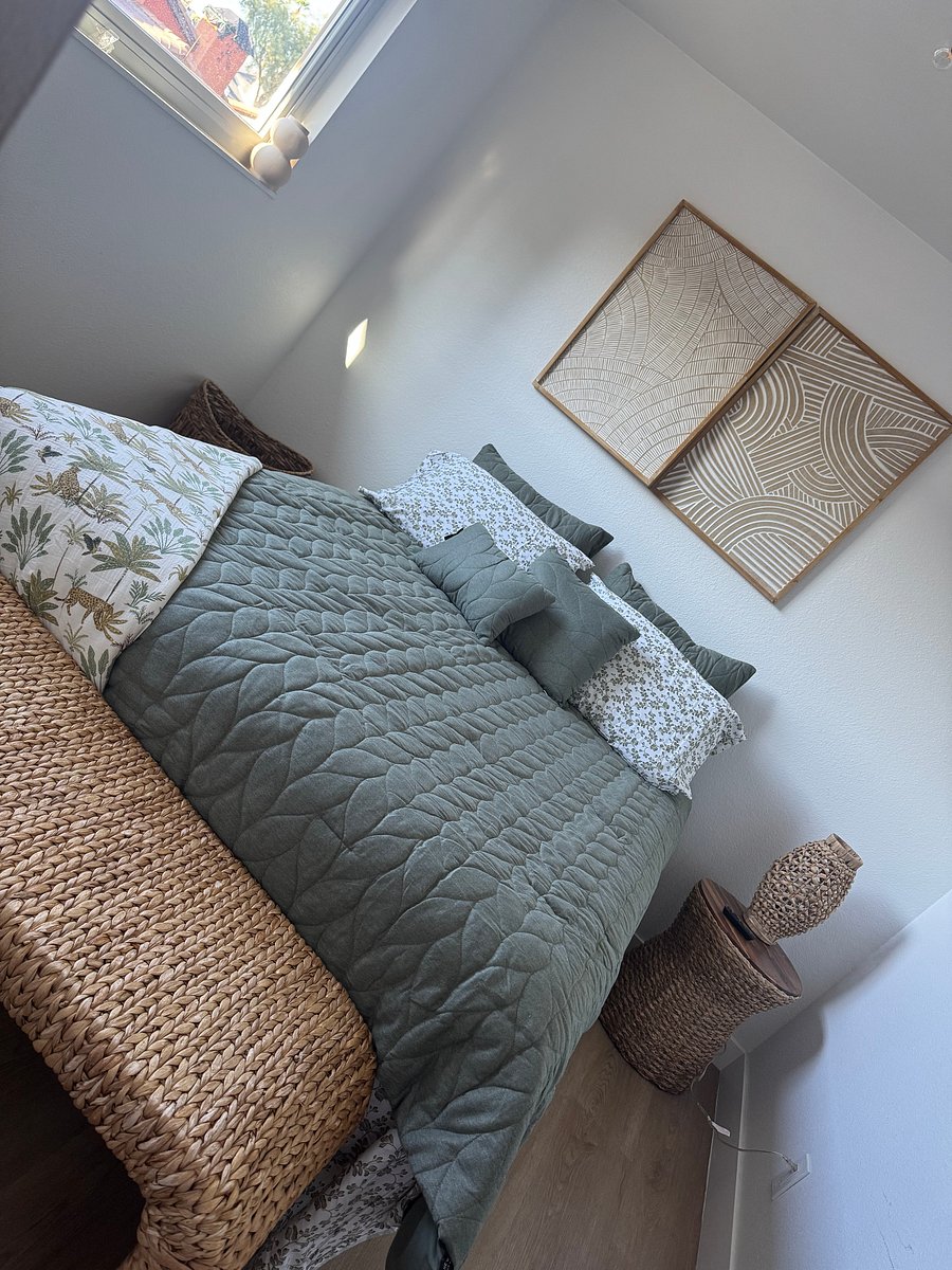 Furnished Finder property 1045785_1 photo 6