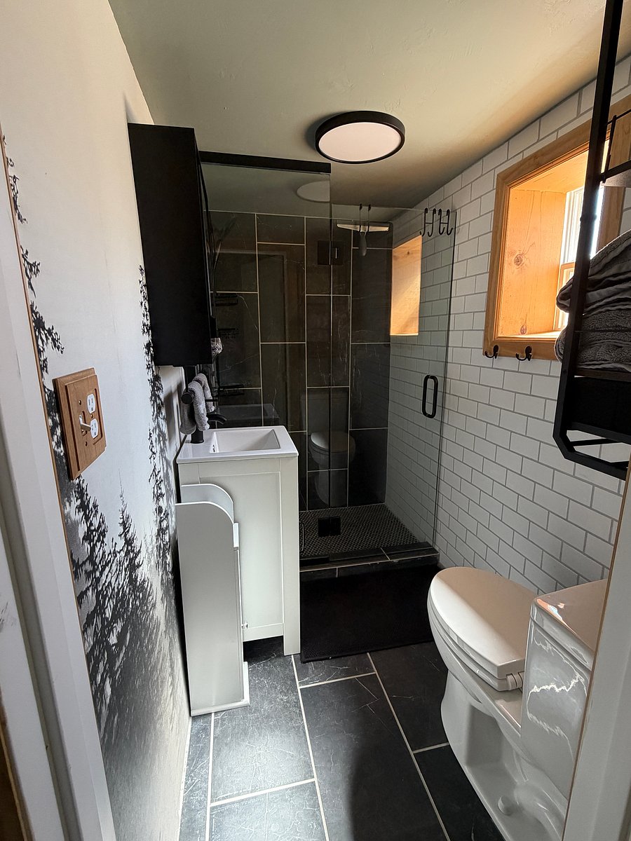 Furnished Finder property 1045803_1 photo 9