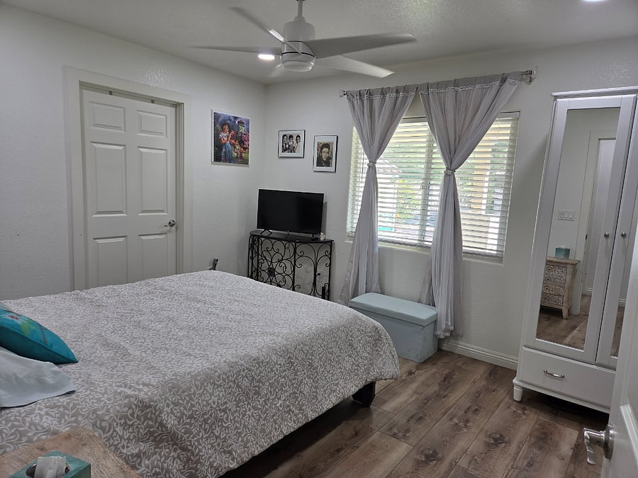 Furnished Finder property 1045804_1 photo 23