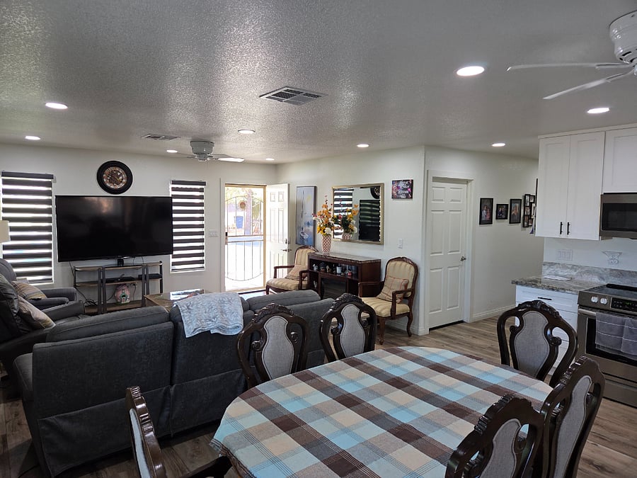 Furnished Finder property 1045804_1 photo 3