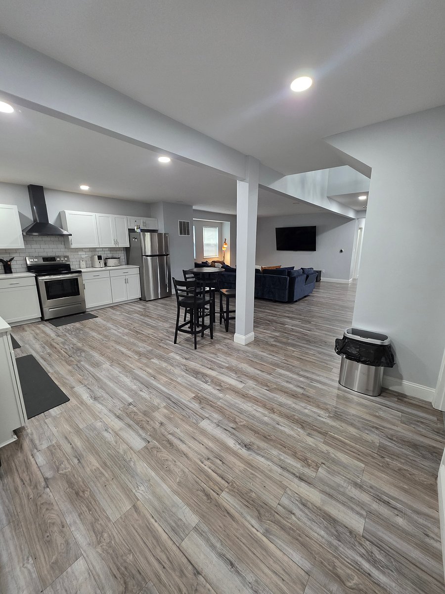 Furnished Finder property 1045806_1 photo 3
