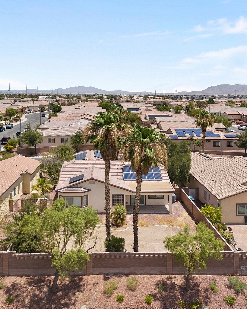 Furnished Finder property 1045817_1 photo 31